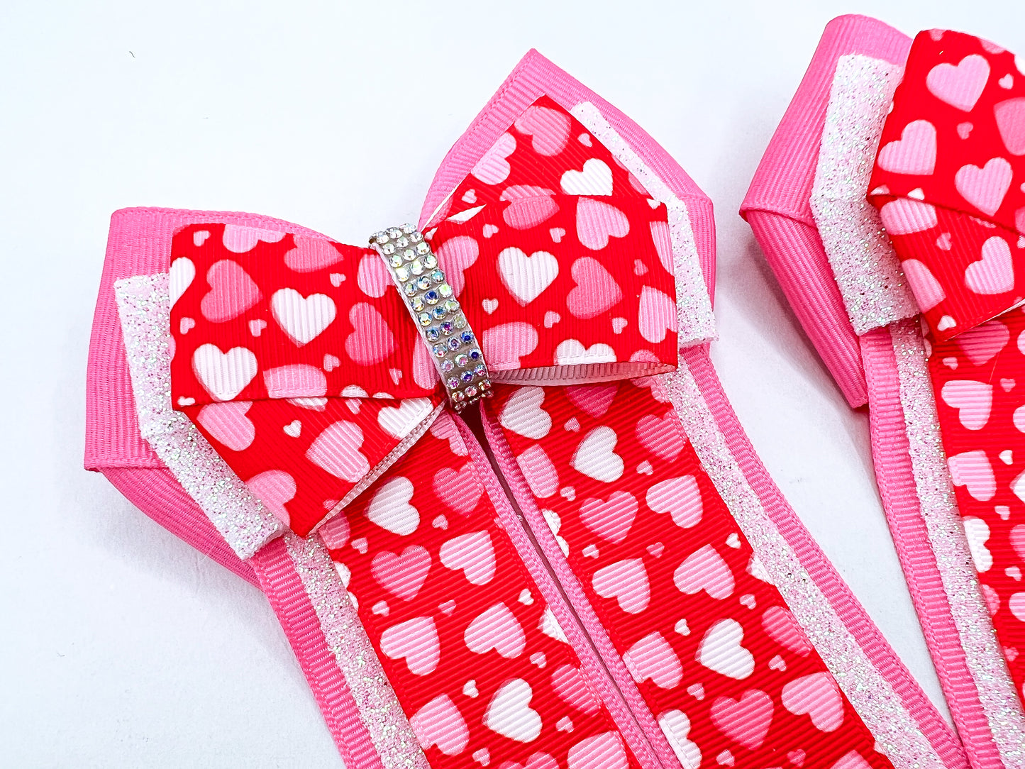 Sweethearts (Irridescent Glitter) Horse Show Bows & Belt